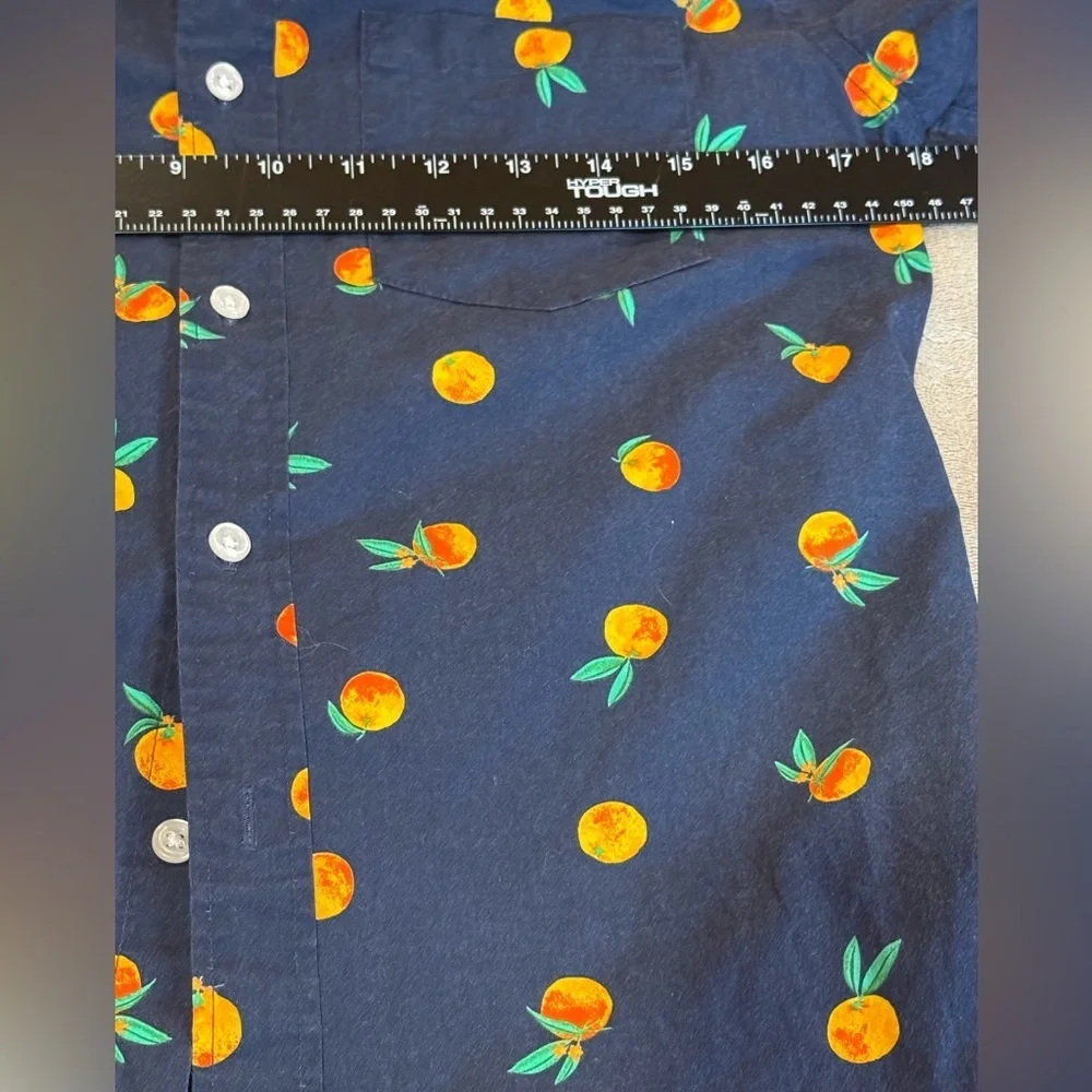 J. Crew Slim Fit Short Sleeve Navy Oranges Novelty all over, size Small
